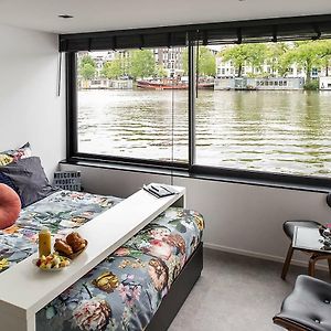 Deluxe Double Room Private Bathroom River View